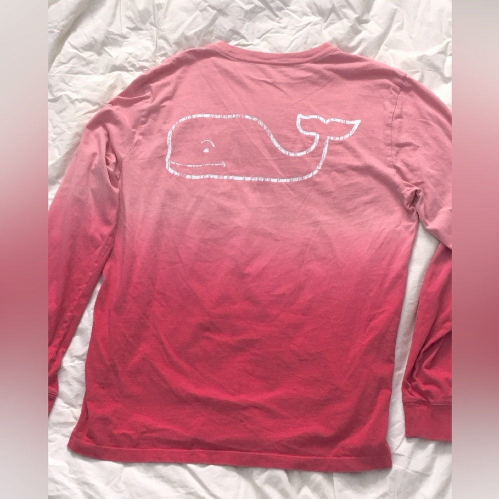 Vineyard Vines Pink Ombré Long Sleeve Tshirt Men’s Medium with front pocket